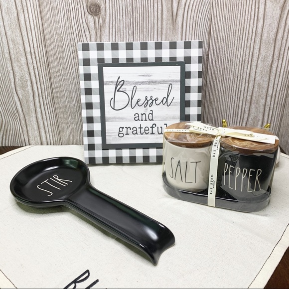 NWT🖤Rae Dunn 3pc 🧂SALT & PEPPER Set with Tray - Picture 3 of 8